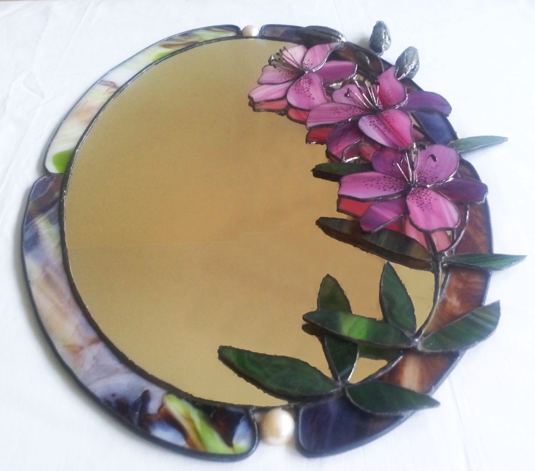 Oglindă 3D Royal Lily din sticlă Tiffany -  - Artynos.ro