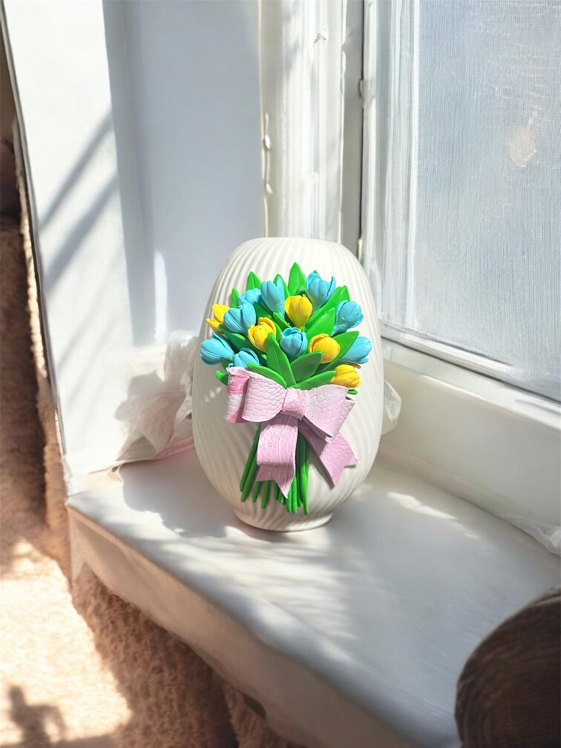 Vază cu lalele  - casă & stil de viață - decorațiuni de casă - accesorii florale - vaze - Artynos.ro