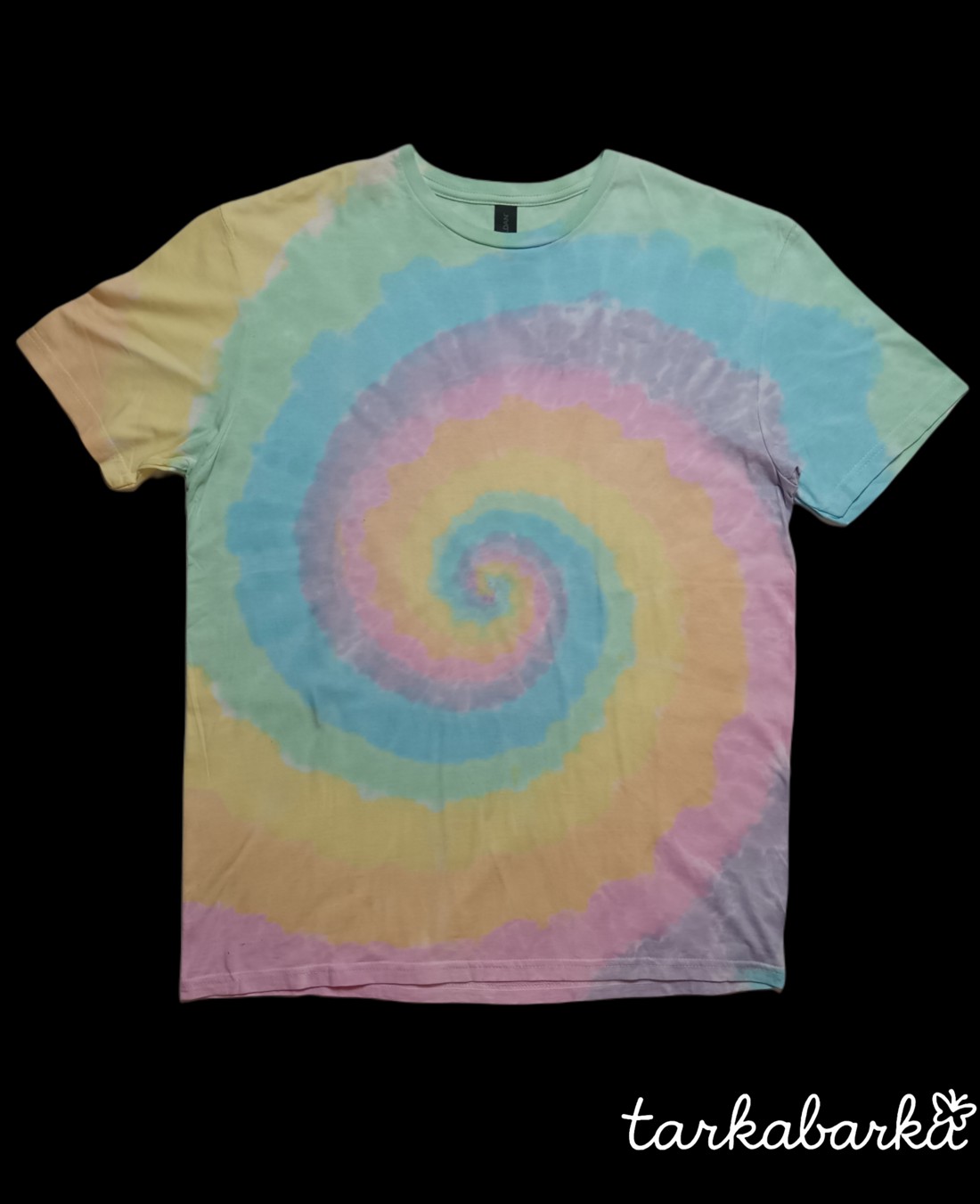 Tricou Tie-dyed mărimea L - spirală pastel - - Artynos.ro Tricou Tie-dyed mărimea L - spirală pastel - - Artynos.ro