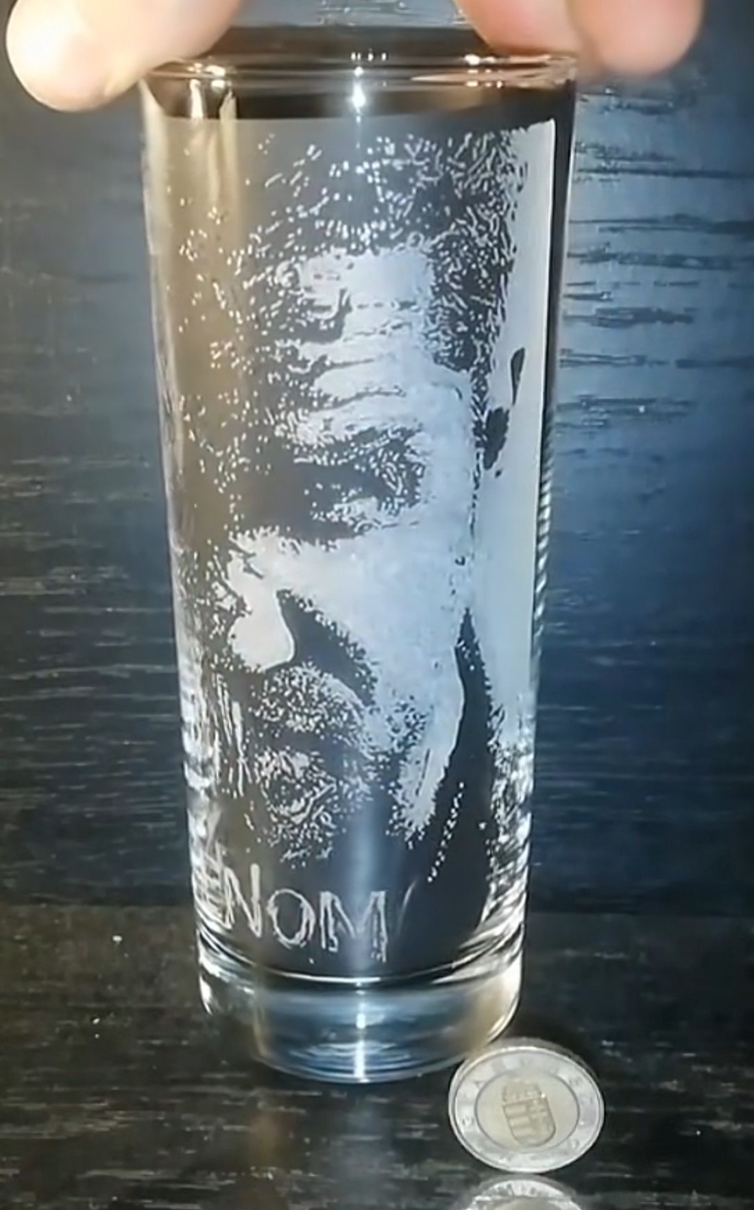 Setul Venom � Tom Hardy � Eddie  -  - Artynos.ro