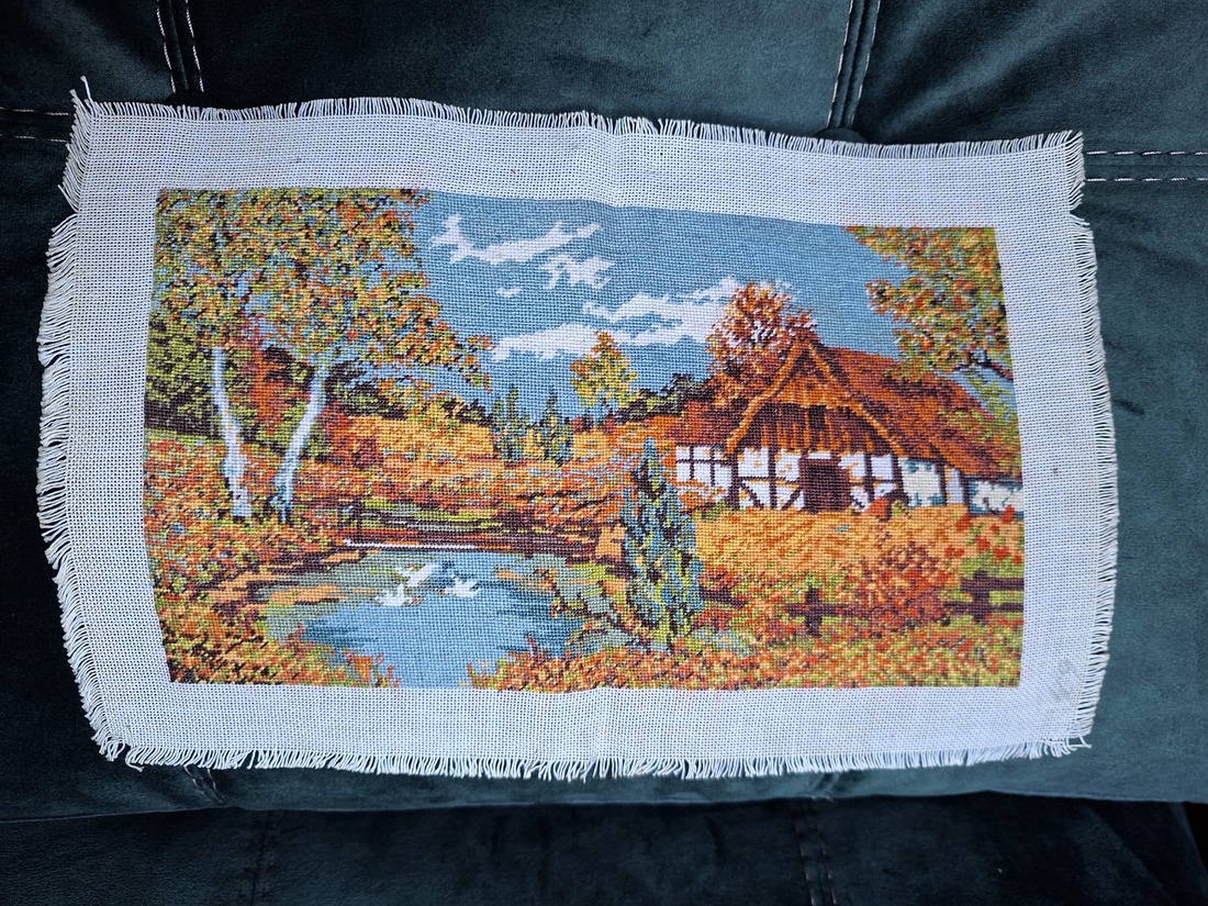 Toamna ruginie - arte vizuale și accesorii  - imagini cu broderii - gobelin - Artynos.ro
