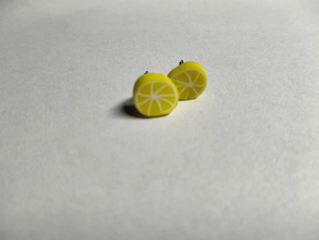 Cercei din Fimo, felie lamaie. - bijuterii - cercei - Artynos.ro Cercei din Fimo, felie lamaie. - bijuterii - cercei - Artynos.ro