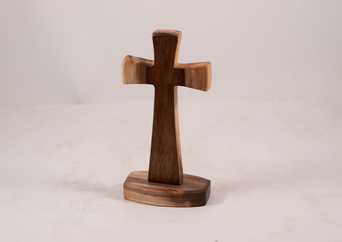 Cruce din lemn cu piedestal, cruce de masă - casă & stil de viață - obiecte religioase și de devoțiune - cruce - Artynos.ro Cruce din lemn cu piedestal, cruce de masă - casă & stil de viață - obiecte religioase și de devoțiune - cruce - Artynos.ro