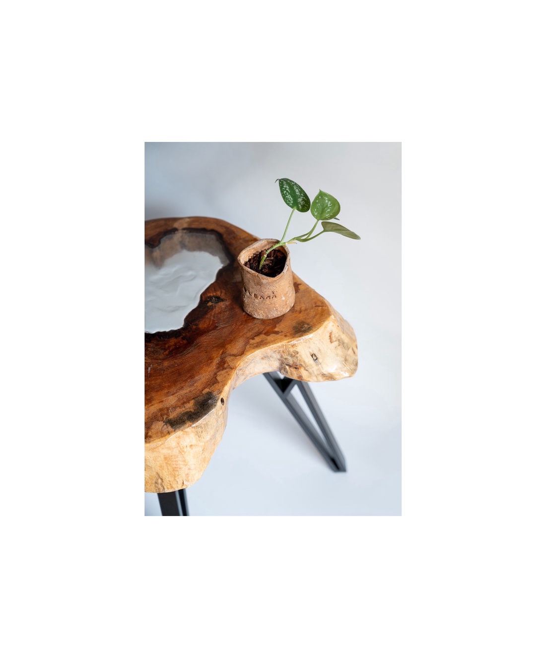 Masa cafea din lemn de fag cu insertie de rasina epoxidica. - casă & stil de viață - echipamente de bucătărie - accesorii de servire - măsuță de servire - Artynos.ro