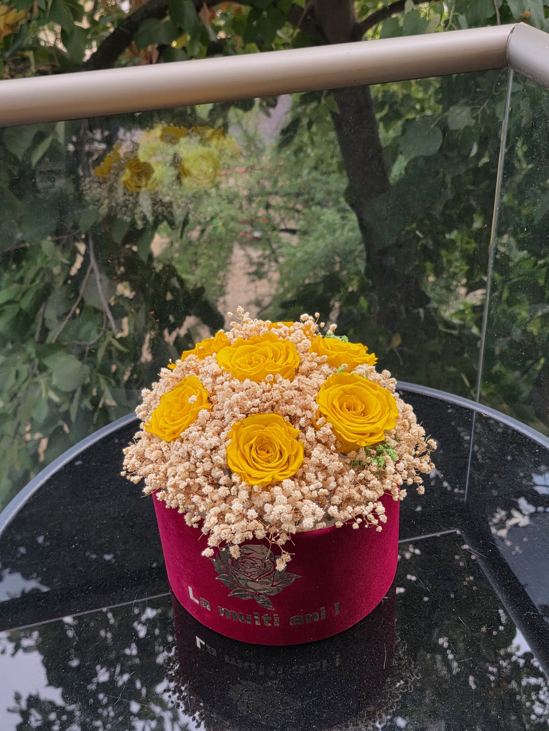 Buchet cu trandafiri criogenati  - casă & stil de viață - decorațiuni de casă - accesorii florale - buchete de flori - Artynos.ro