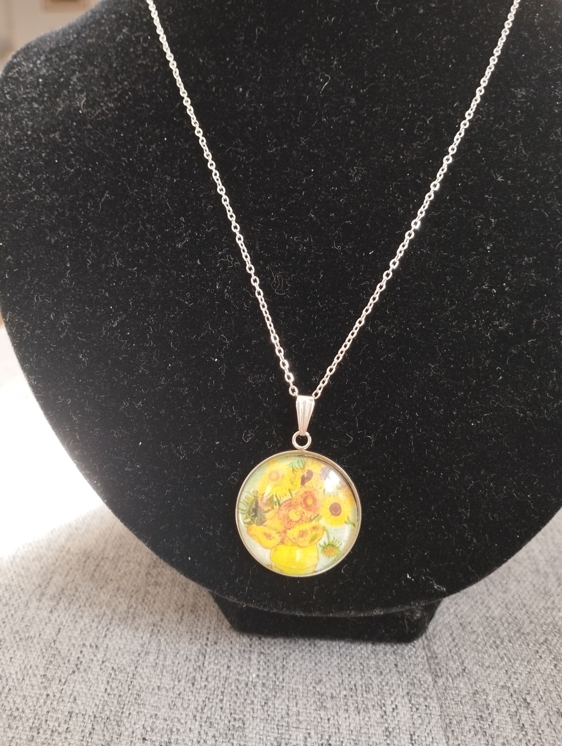 Colier din oțel medical cu lentile din sticlă și motiv Van Gogh -  - Artynos.ro