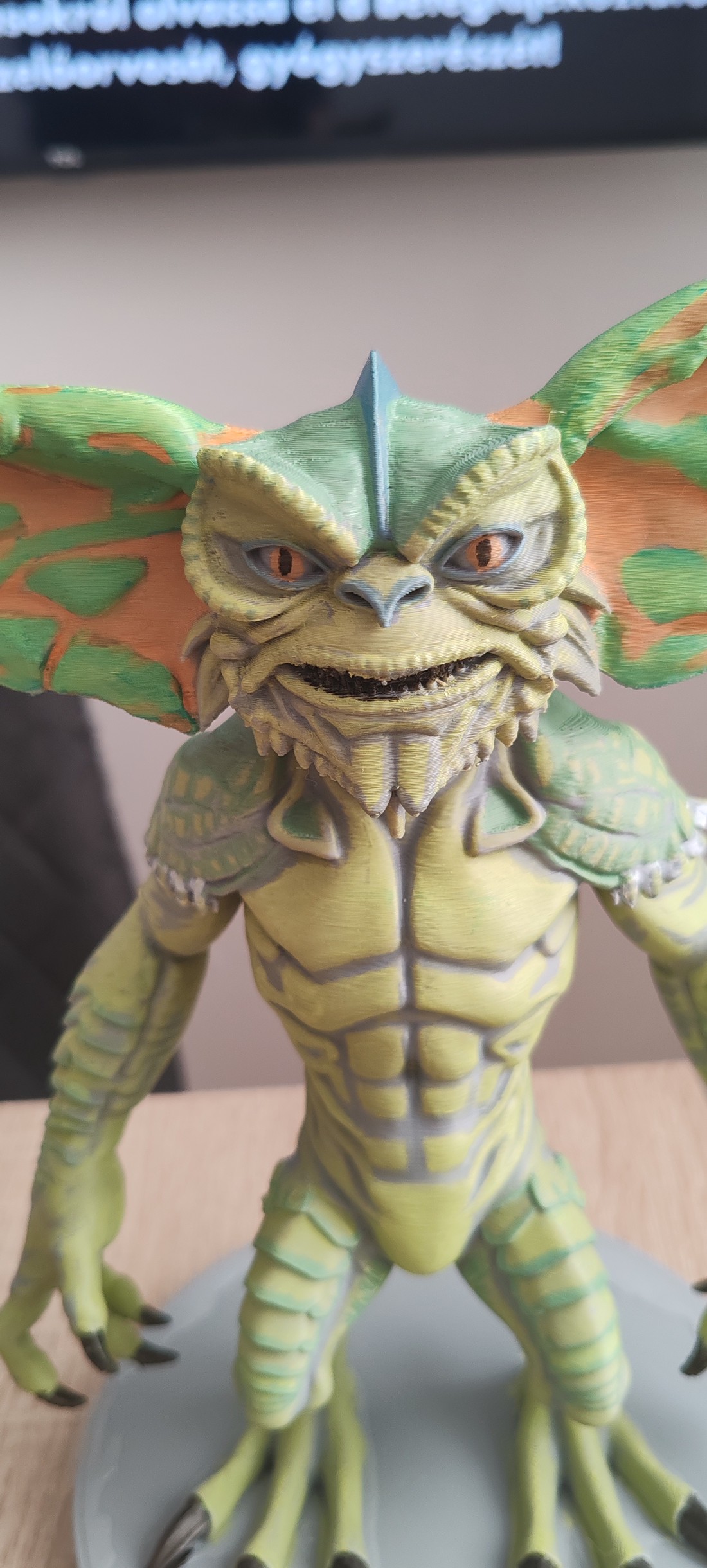 Gremlin pictat Brutal de realist -  - Artynos.ro