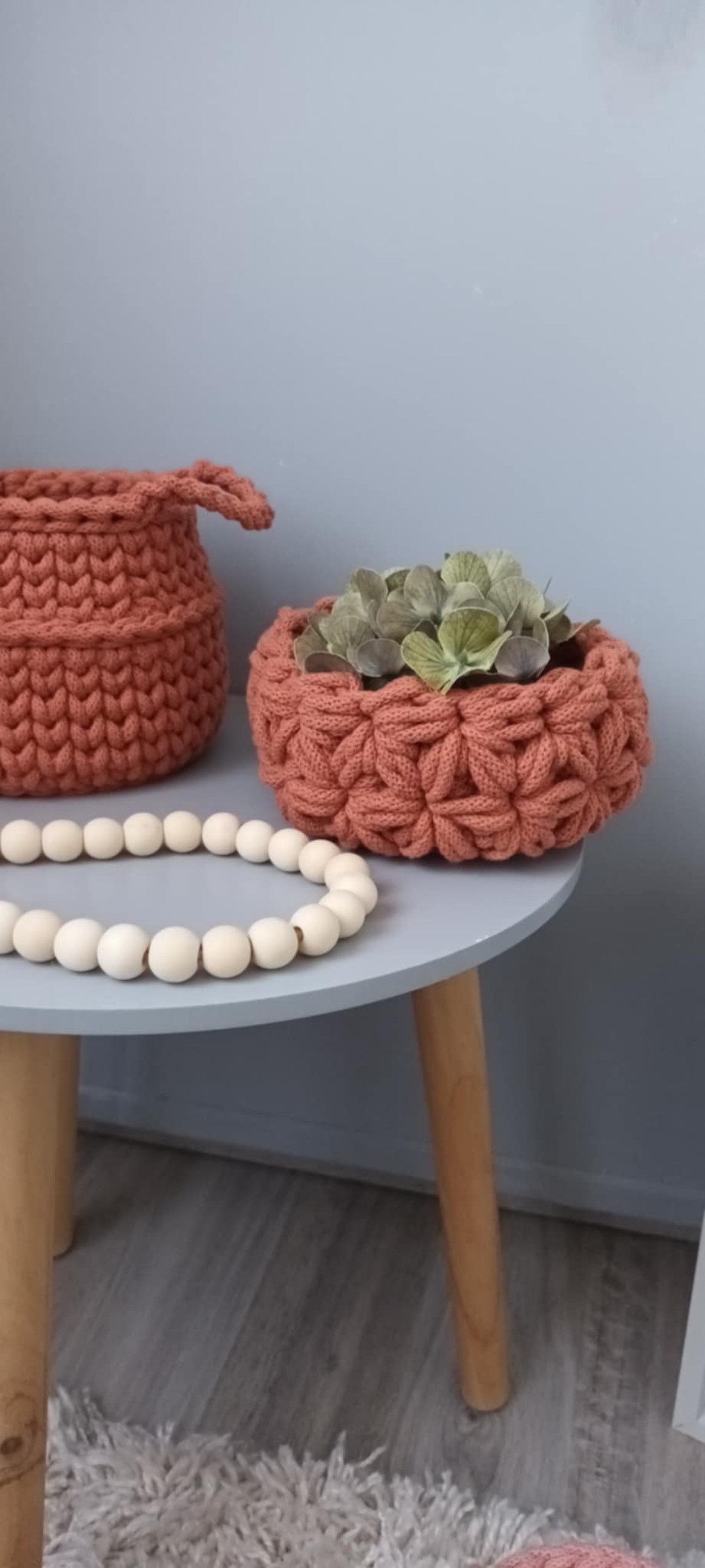 Coșuri croșetate personalizate în teracotă - set de coșuri croșetate - - Artynos.ro Coșuri croșetate personalizate în teracotă - set de coșuri croșetate - - Artynos.ro