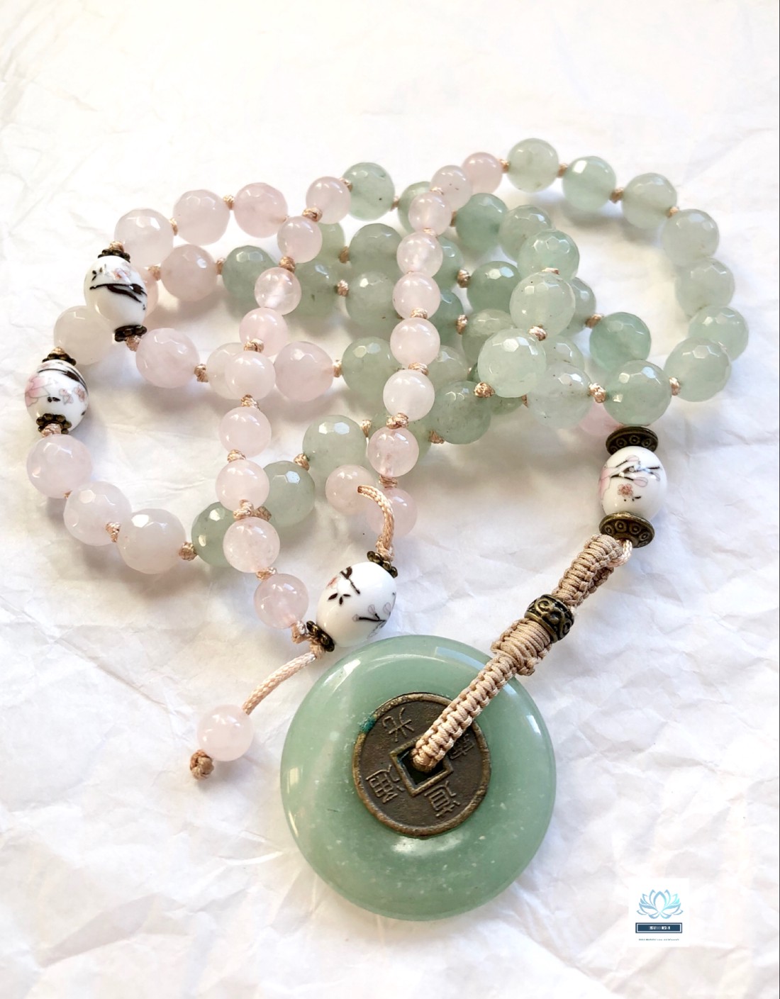 Colier mineral macrame cu aventurină și cuarț roz, bijuterii minerale - - Artynos.ro Colier mineral macrame cu aventurină și cuarț roz, bijuterii minerale - - Artynos.ro