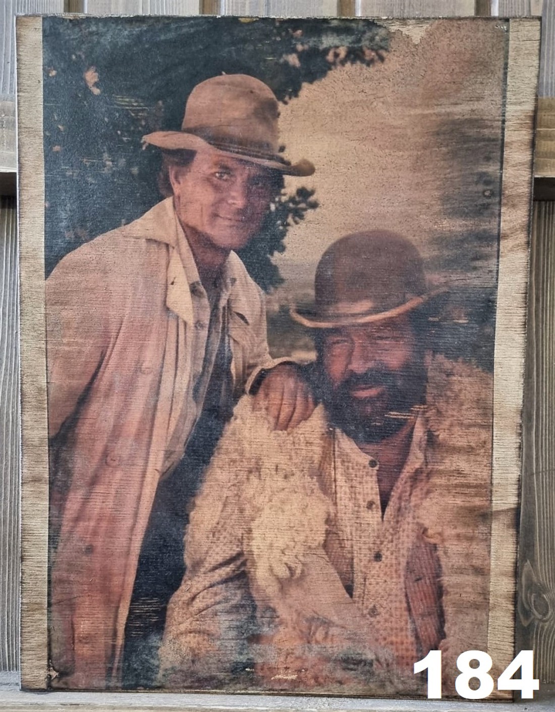 Bud Spencer Terence Hillpoza din lemn - casă & stil de viață - accesorii pentru decorat casa - picturi murale - artă de perete din lemn - Artynos.ro