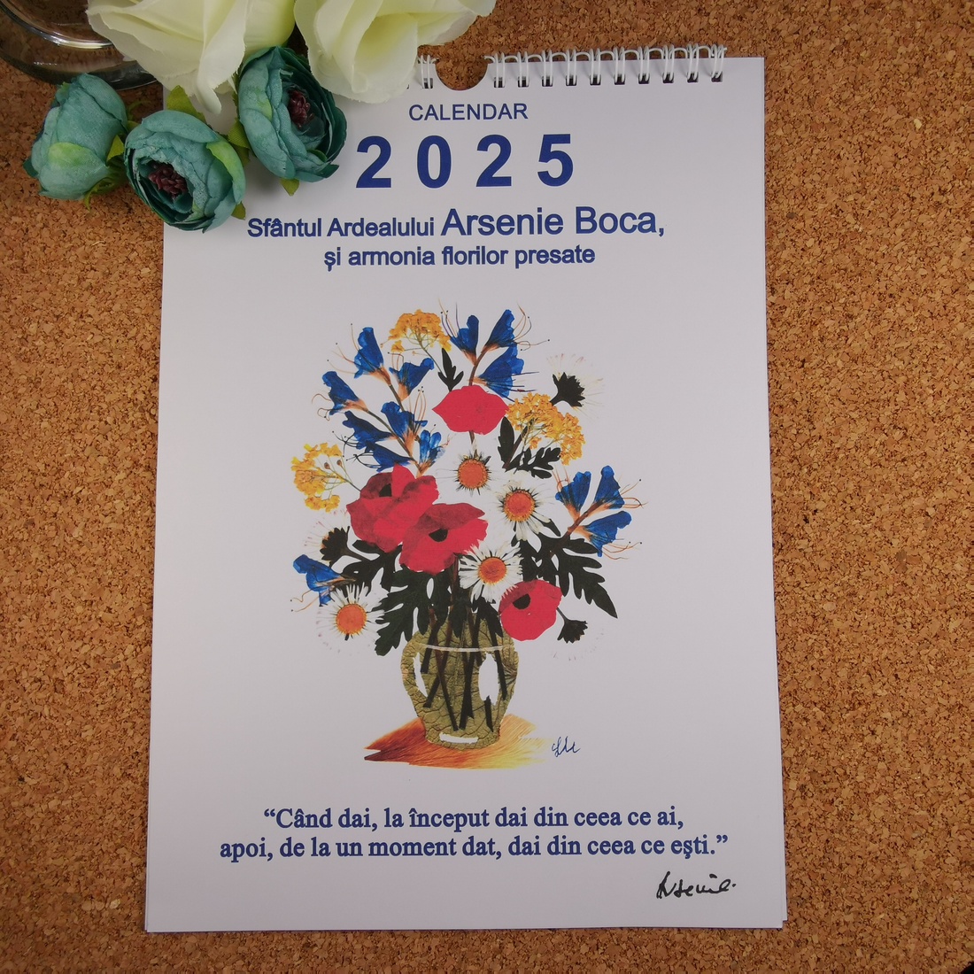 Calendar de Perete cu Citate de Arsenie Boca și Imagini cu Flori Presate - casă & stil de viață - accesorii pentru decorat casa - decorațiuni de pereți, decorațiuni suspendate - calendar perete - Artynos.ro Calendar de Perete cu Citate de Arsenie Boca și Imagini cu Flori Presate - casă & stil de viață - accesorii pentru decorat casa - decorațiuni de pereți, decorațiuni suspendate - calendar perete - Artynos.ro