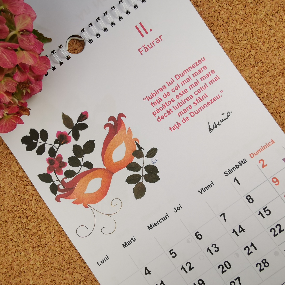 Calendar de Perete cu Citate de Arsenie Boca și Imagini cu Flori Presate - casă & stil de viață - accesorii pentru decorat casa - decorațiuni de pereți, decorațiuni suspendate - calendar perete - Artynos.ro Calendar de Perete cu Citate de Arsenie Boca și Imagini cu Flori Presate - casă & stil de viață - accesorii pentru decorat casa - decorațiuni de pereți, decorațiuni suspendate - calendar perete - Artynos.ro