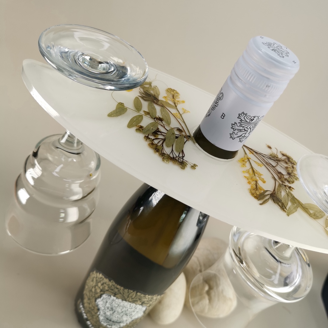 Set pentru sticla de vin si 2 suporturi de pahare - casă & stil de viață - echipamente de bucătărie - accesorii de servire - pahare de vin - Artynos.ro