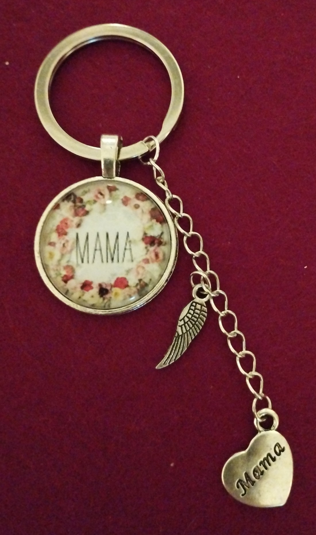 breloc cu inscripția MAMA - - Artynos.ro breloc cu inscripția MAMA - - Artynos.ro