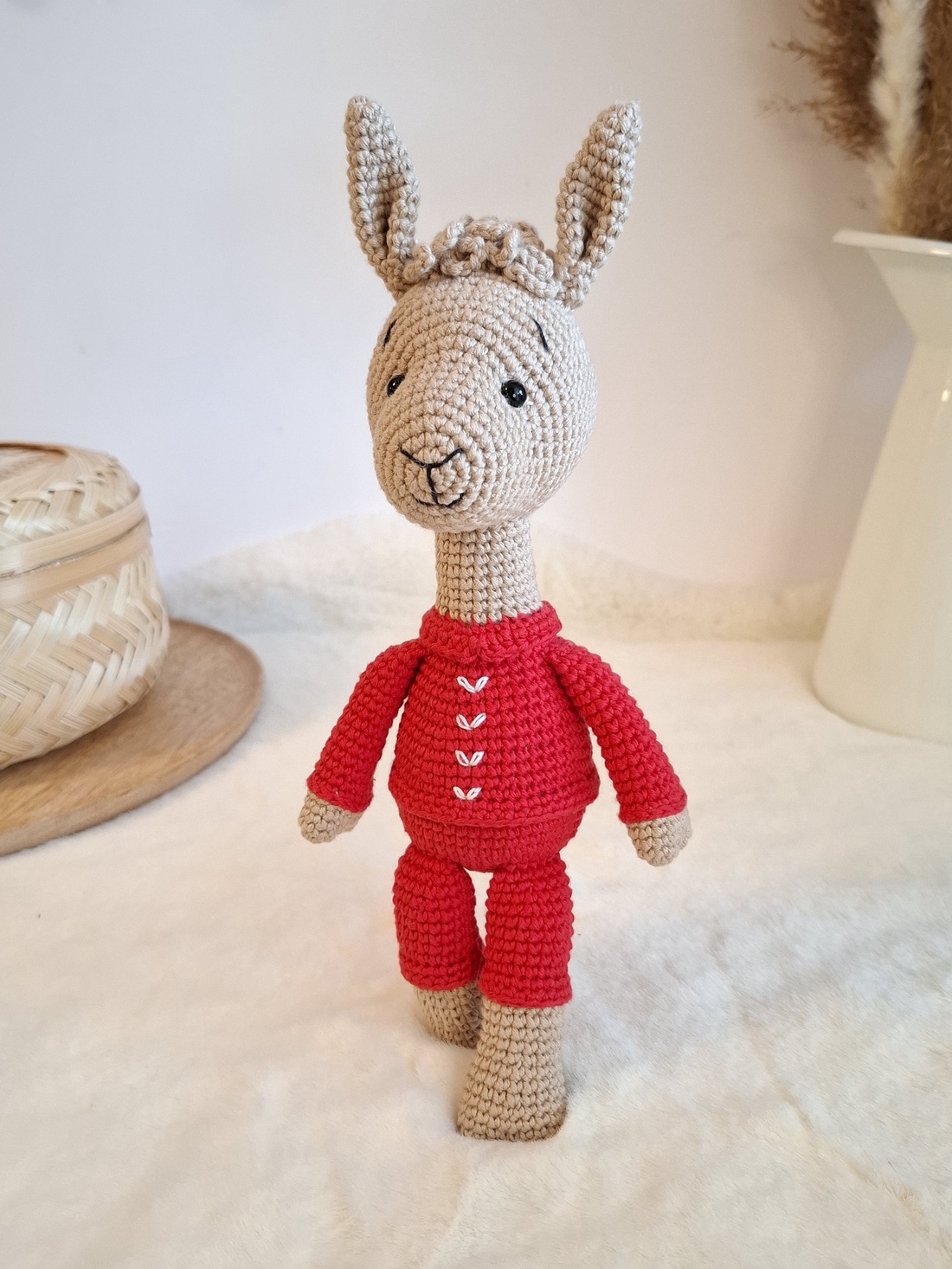 Llama Llama, personaj crosetat - jucării și echipamente pentru copii - jucării și accesorii pentru copii - păpuși de joacă - Artynos.ro Llama Llama, personaj crosetat - jucării și echipamente pentru copii - jucării și accesorii pentru copii - păpuși de joacă - Artynos.ro
