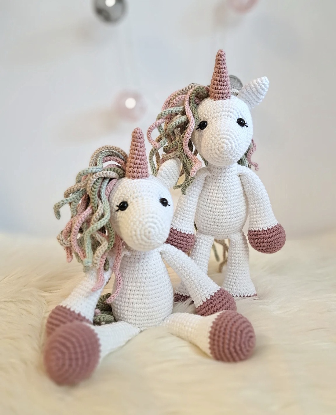 Unicorn crosetat manual - jucării și echipamente pentru copii - plușuri - unicorn - Artynos.ro