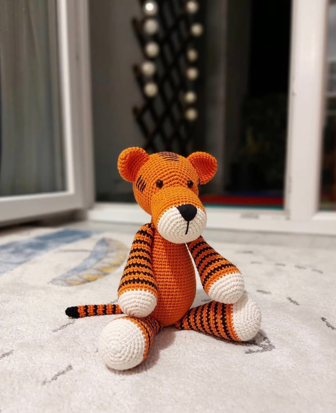 Tigru crosetat manual - jucării și echipamente pentru copii - plușuri - figurine de pluș - Artynos.ro