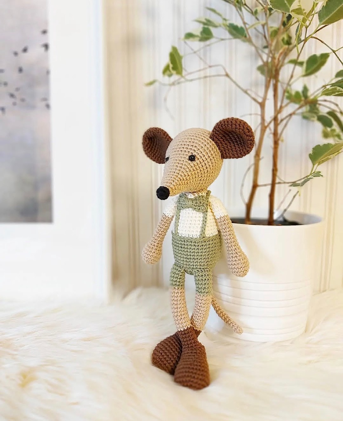 Soricel crosetat manual - jucării și echipamente pentru copii - plușuri - șoarece de pluș - Artynos.ro