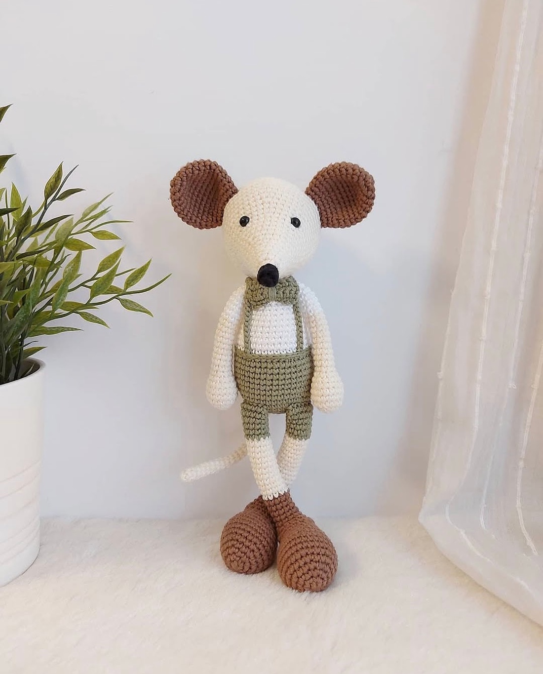 Soricel crosetat manual - jucării și echipamente pentru copii - plușuri - șoarece de pluș - Artynos.ro