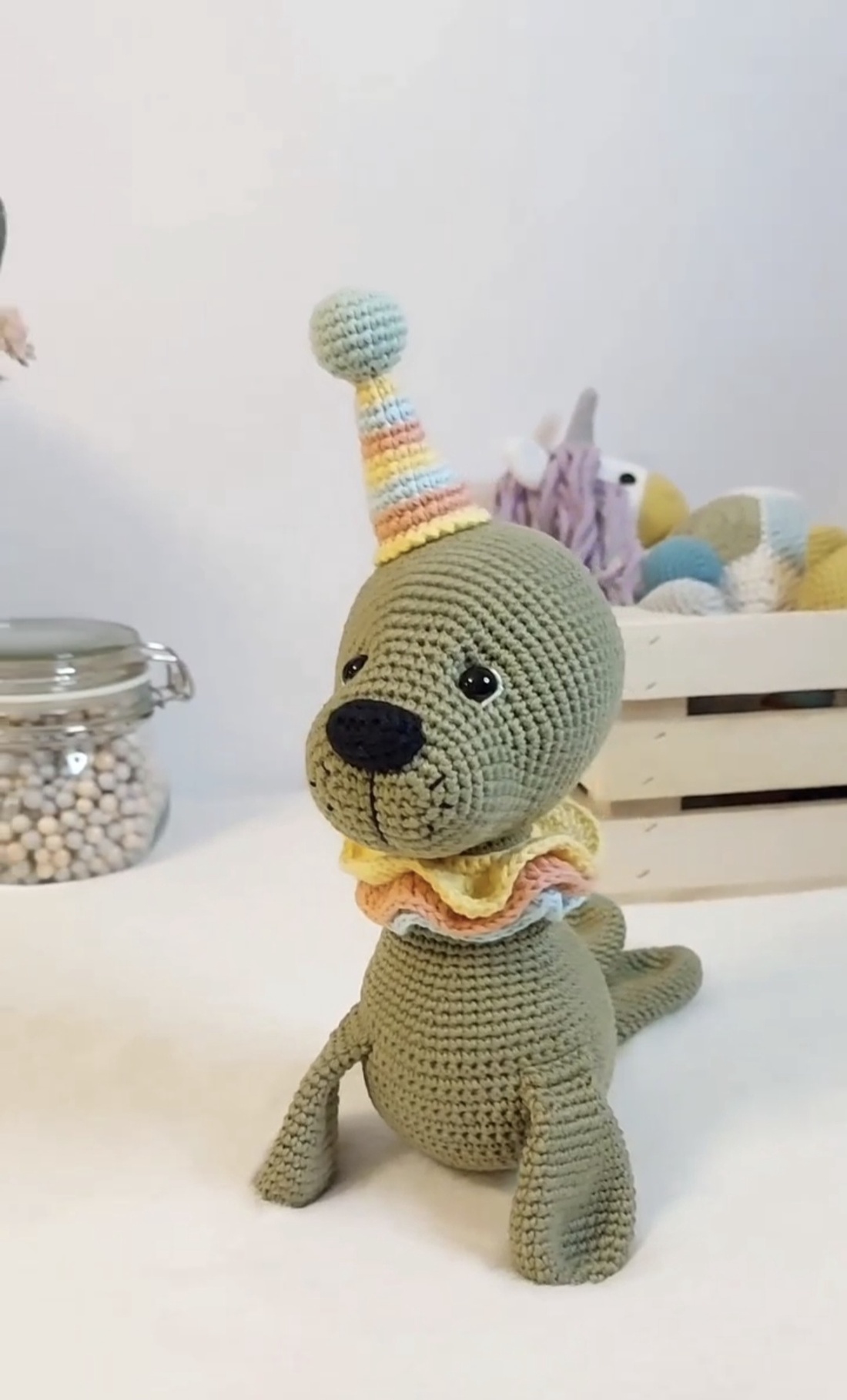 Foca crosetata manual, 19cm  - jucării și echipamente pentru copii - plușuri - figurine de pluș - Artynos.ro