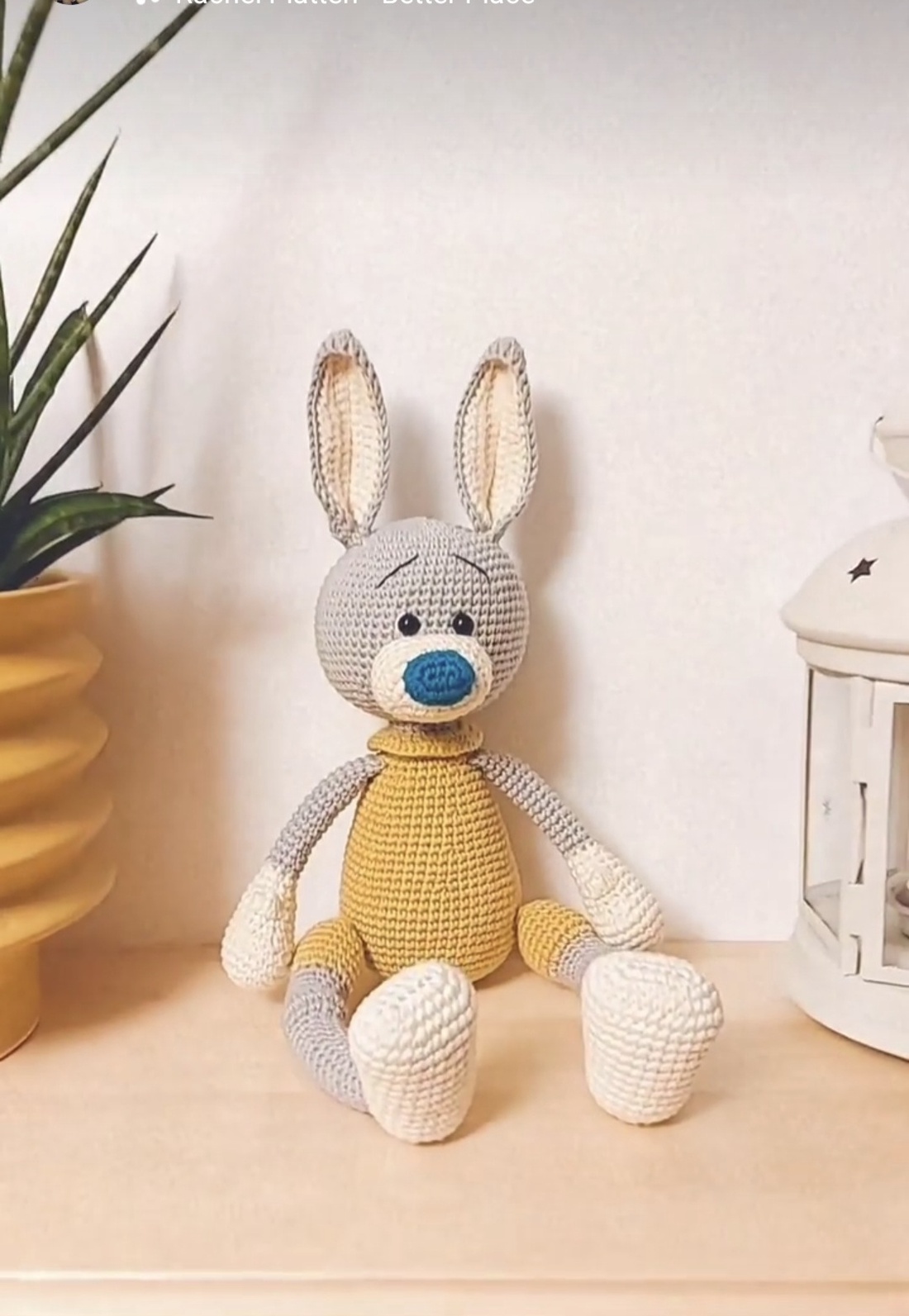 Iepuras crosetat 32cm - jucării și echipamente pentru copii - plușuri - iepure de pluș - Artynos.ro