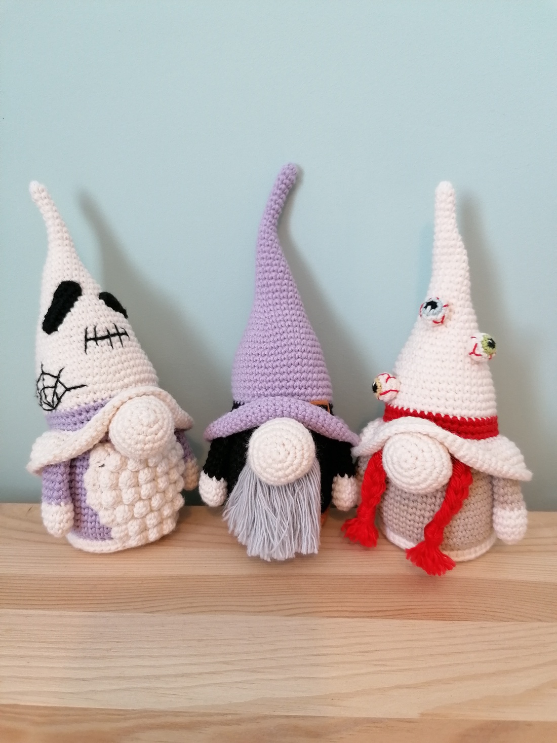 Halloween. Gnom crosetat manual - casă & stil de viață - decorațiuni de casă - halloween - tot ce ai nevoie de o petrecere! - figurine de halloween - Artynos.ro