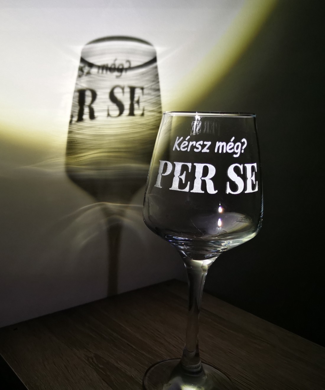 Sticlă gravată personalizat cu propria imagine - - Artynos.ro Sticlă gravată personalizat cu propria imagine - - Artynos.ro