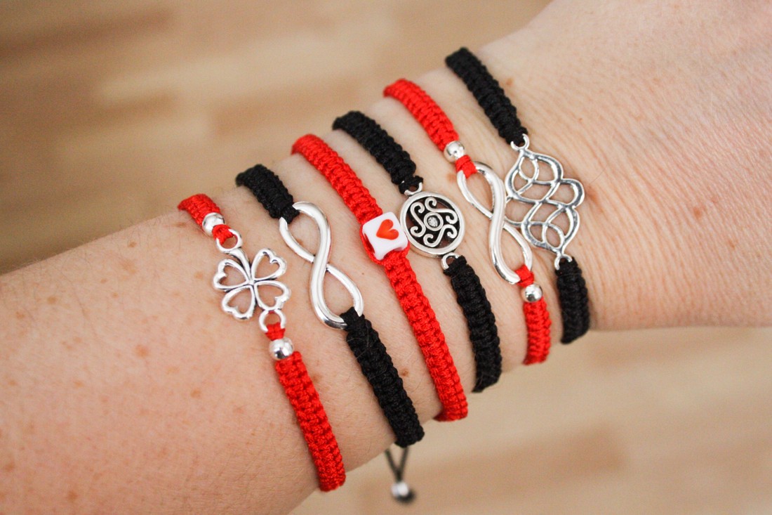 Brățară macramé împletită - Infinite black - - Artynos.ro Brățară macramé împletită - Infinite black - - Artynos.ro