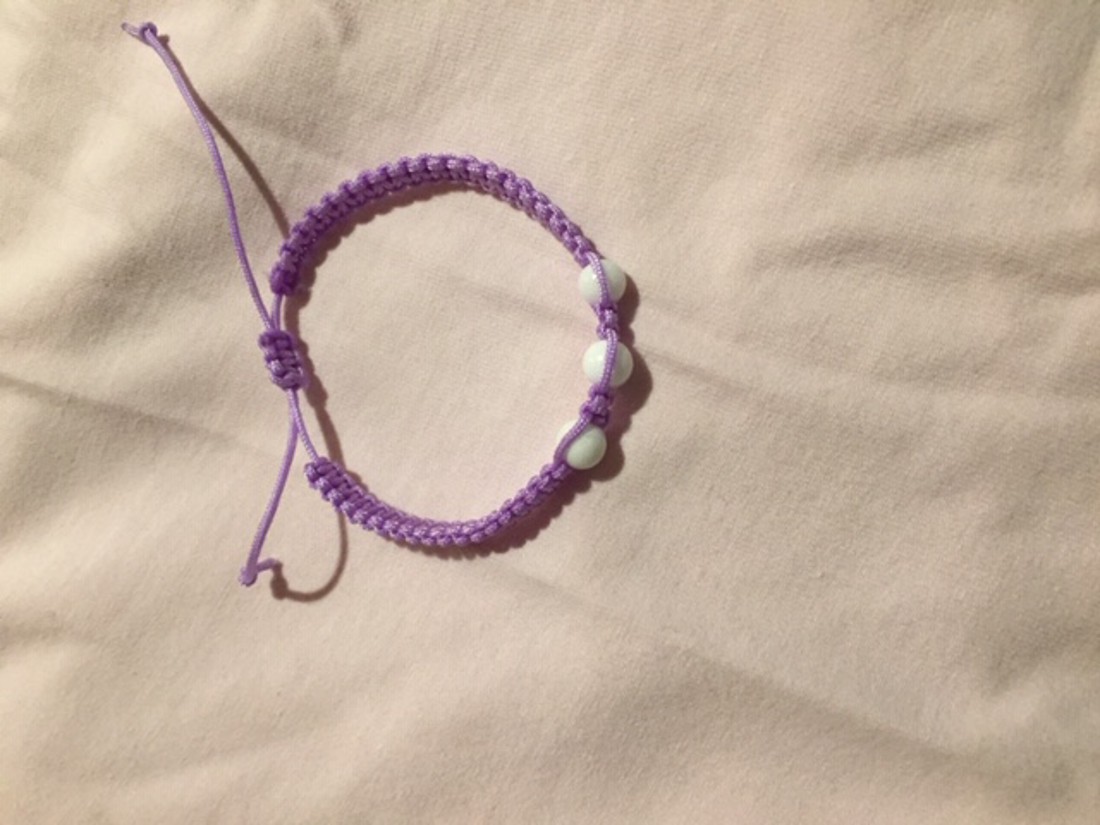 Brățară macrame cu jad - - Artynos.ro Brățară macrame cu jad - - Artynos.ro