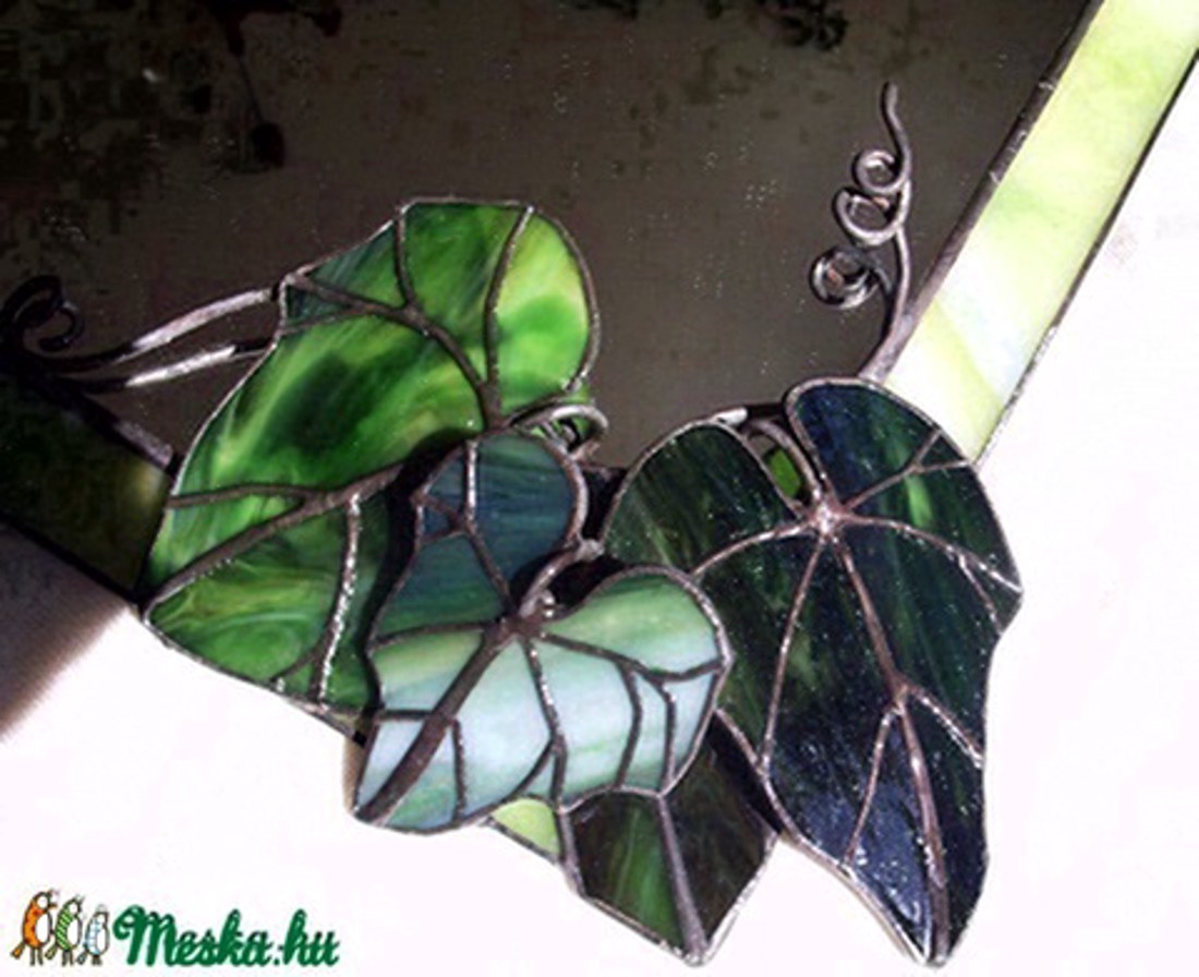 Oglindă de perete cu ambra (sticlă Tiffany verde) - casă & stil de viață - accesorii pentru decorat casa - oglinzi perete, oglinzi decor - Artynos.ro