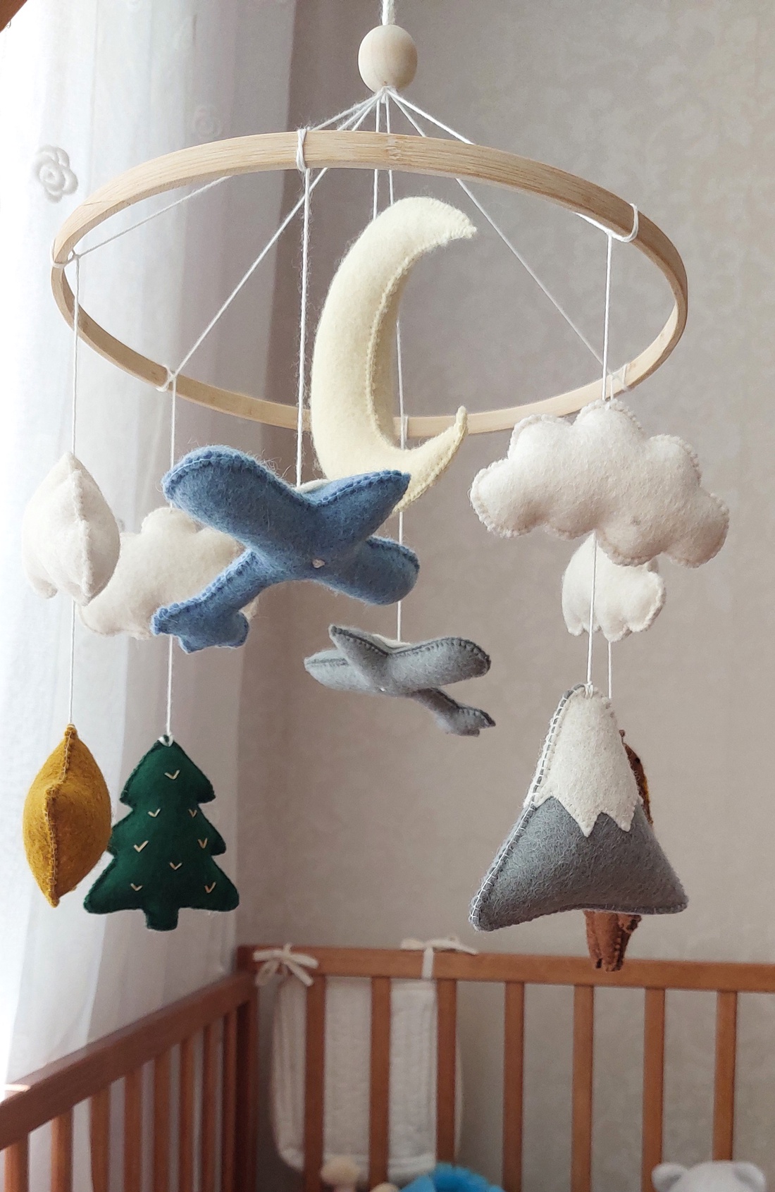 Carusel bebelusi Mountain Carusel mobil Carusel handmade - casă & stil de viață - echipament pentru camera copiilor - decorațiuni pentru camera copilului - Artynos.ro