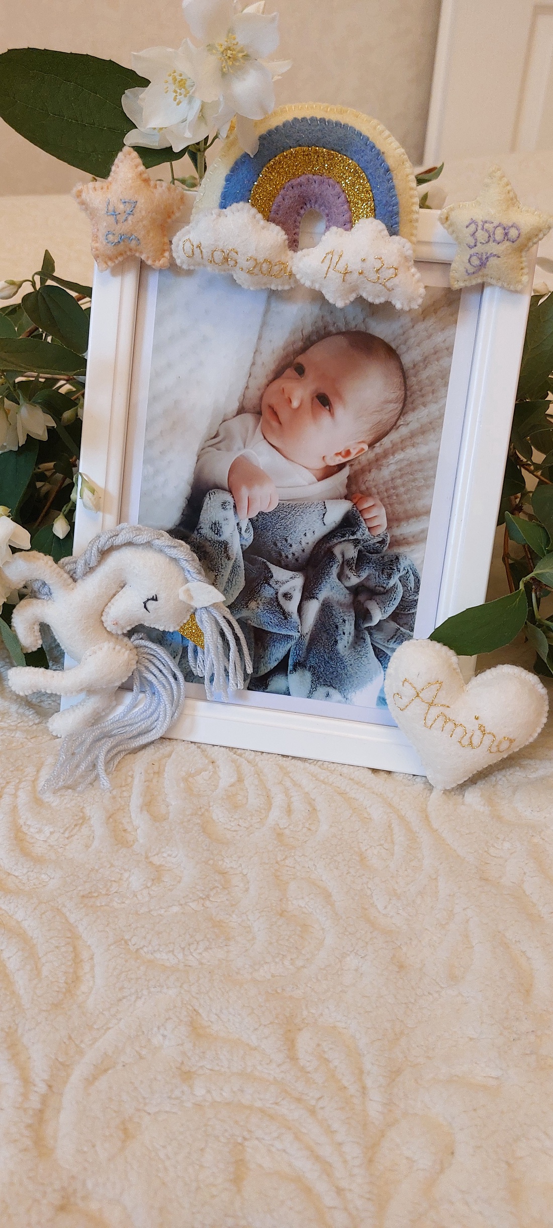Rama foto personalizata Newborn - pentru copii si bebelusi - casă & stil de viață - echipament pentru camera copiilor - tablouri de cameră pentru copii - Artynos.ro