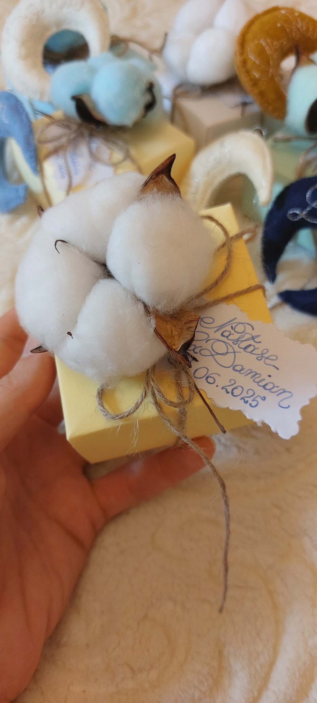 Marturie botez baietel handmade fetru - jucării și echipamente pentru copii - daruri de botez - Artynos.ro Marturie botez baietel handmade fetru - jucării și echipamente pentru copii - daruri de botez - Artynos.ro