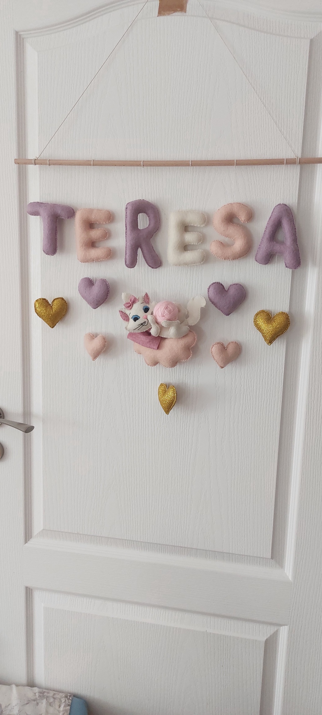 Ghirlanda personalizata cu nume pentru camera copiilor. Cadouri pentru copii. Decoratiuni handmade.Jucarii personalizate - casă & stil de viață - echipament pentru camera copiilor - decorațiuni de cameră - Artynos.ro