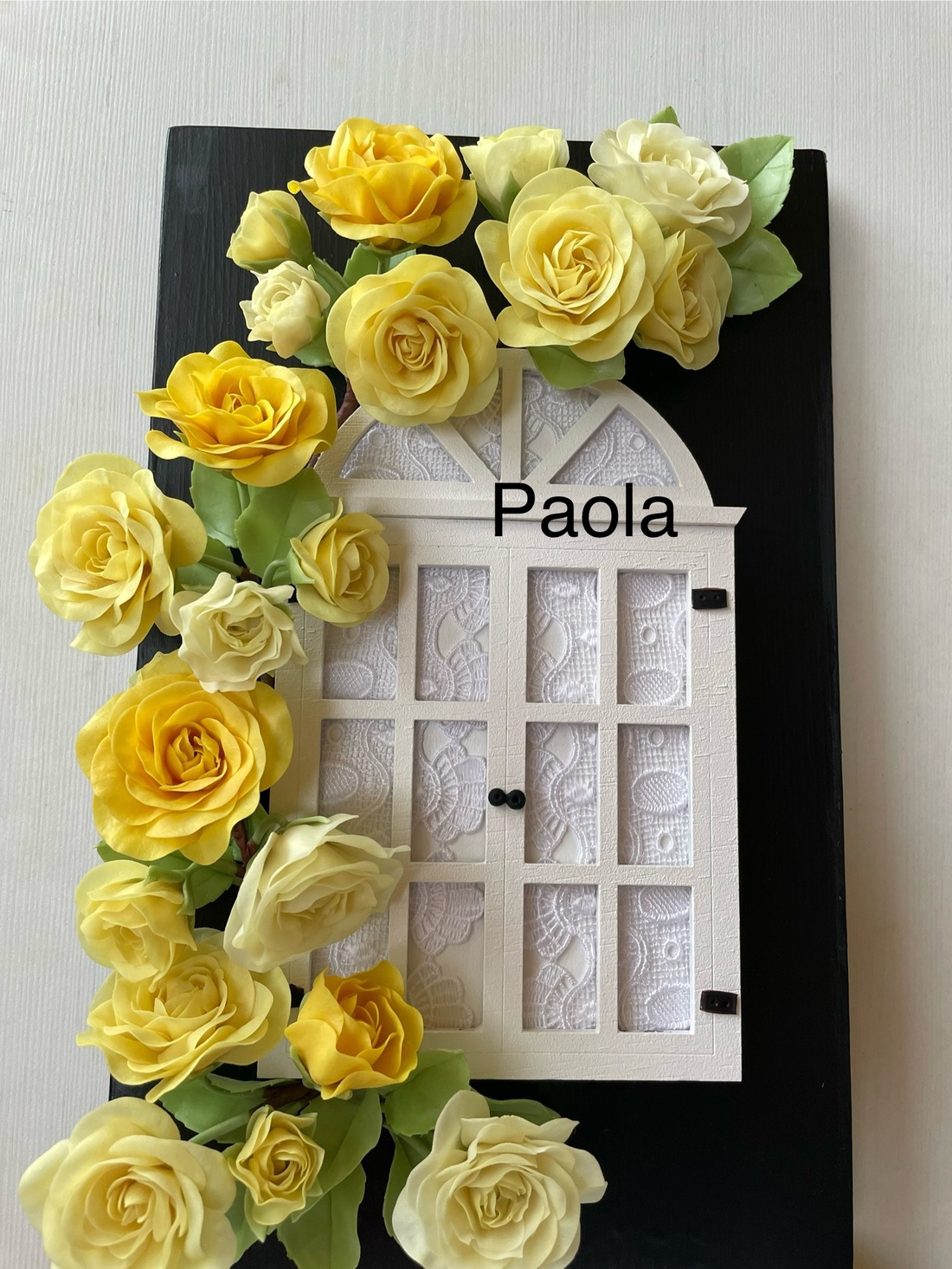 Flori din porțelan - accesorii nuntă - amintiri și cadouri de nuntă - cadou nuntă - cutie de bani - Artynos.ro Flori din porțelan - accesorii nuntă - amintiri și cadouri de nuntă - cadou nuntă - cutie de bani - Artynos.ro