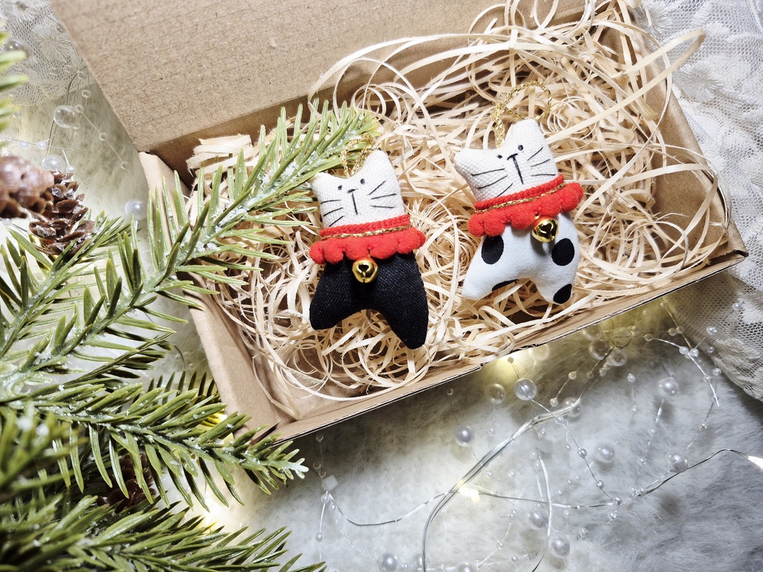 SET decoratiuni Craciun - Pisicute dansatoare  - crăciun - decorațiuni de crăciun de casă - figurine pentru pomul de crăciun - Artynos.ro