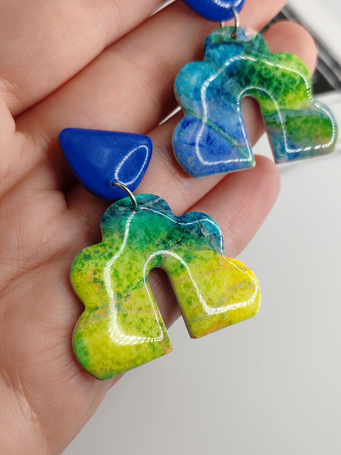 Cercei Spring in Pastel - bijuterii - cercei - cercei hoops - Artynos.ro