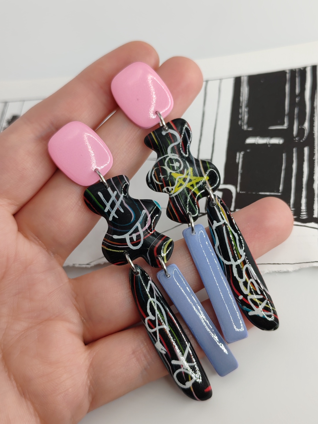 Cercei Grafitti - bijuterii - cercei - cercei hoops - Artynos.ro