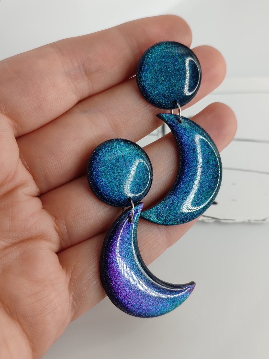 Cercei Wear the Moon - bijuterii - cercei - cercei lungi - Artynos.ro