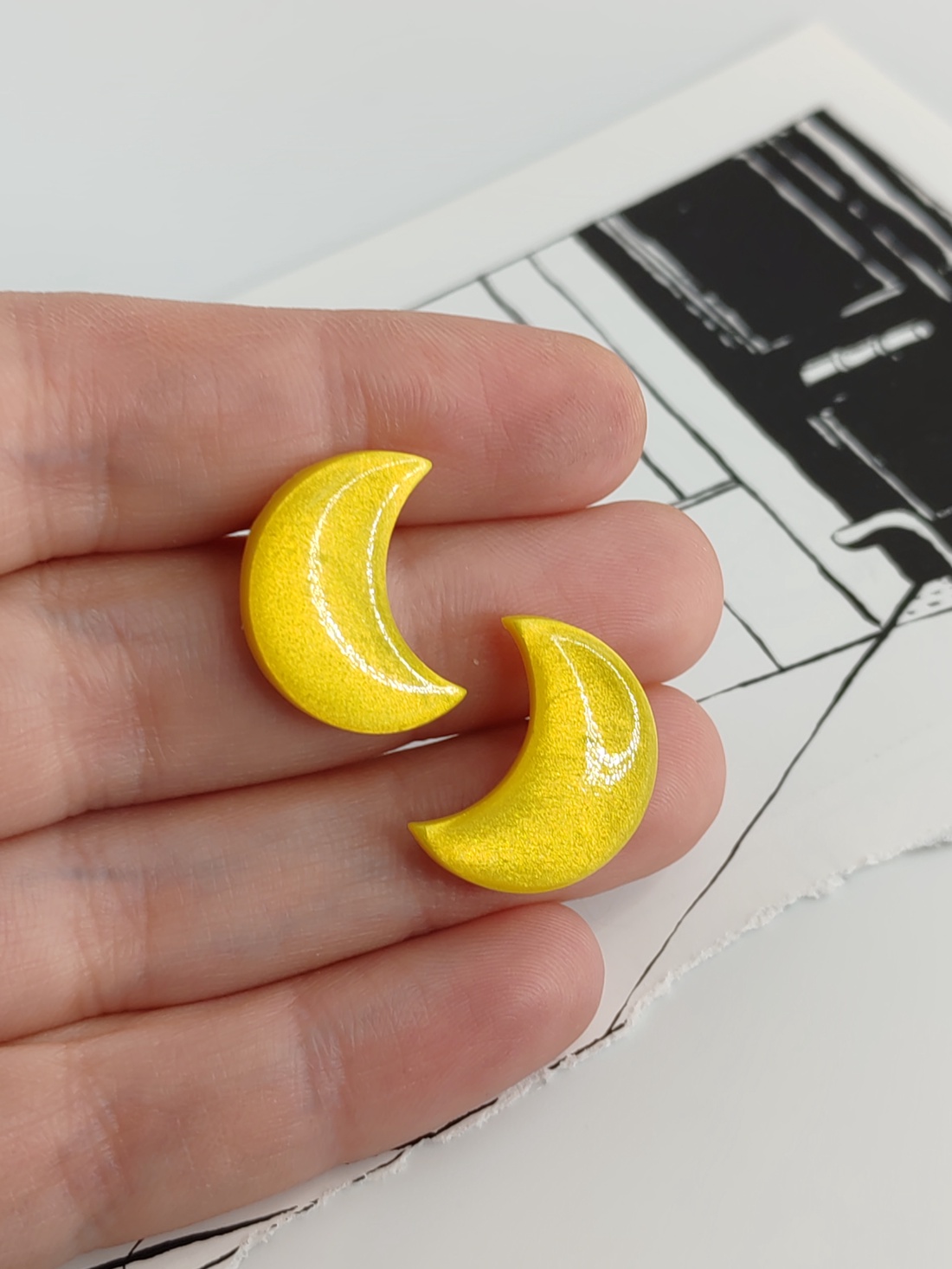 Cercei Wear the Moon - bijuterii - cercei - cercei din rășină - Artynos.ro