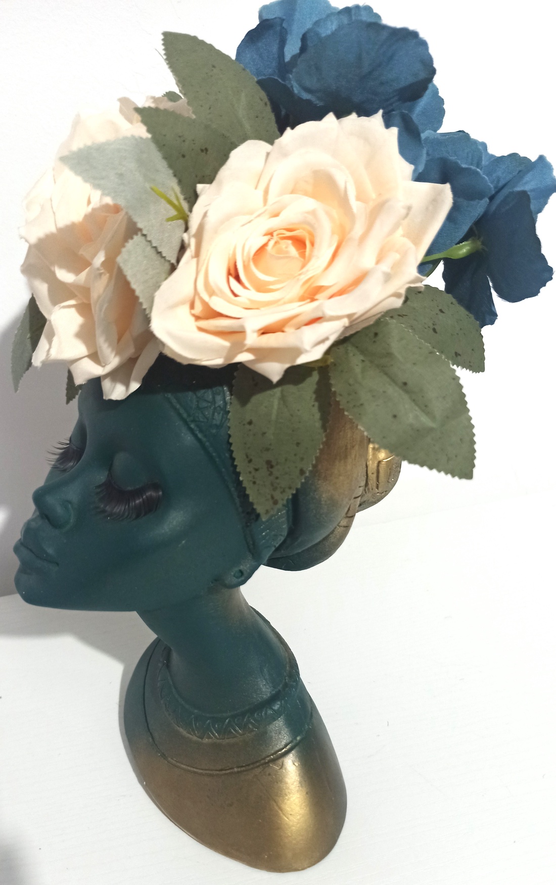 MARICA DIN CERAMICĂ CU GENE, TRANDAFIRI ȘI HORTENSIE - casă & stil de viață - decorațiuni de casă - decorațiuni de masă și rafturi - boluri decorative - Artynos.ro