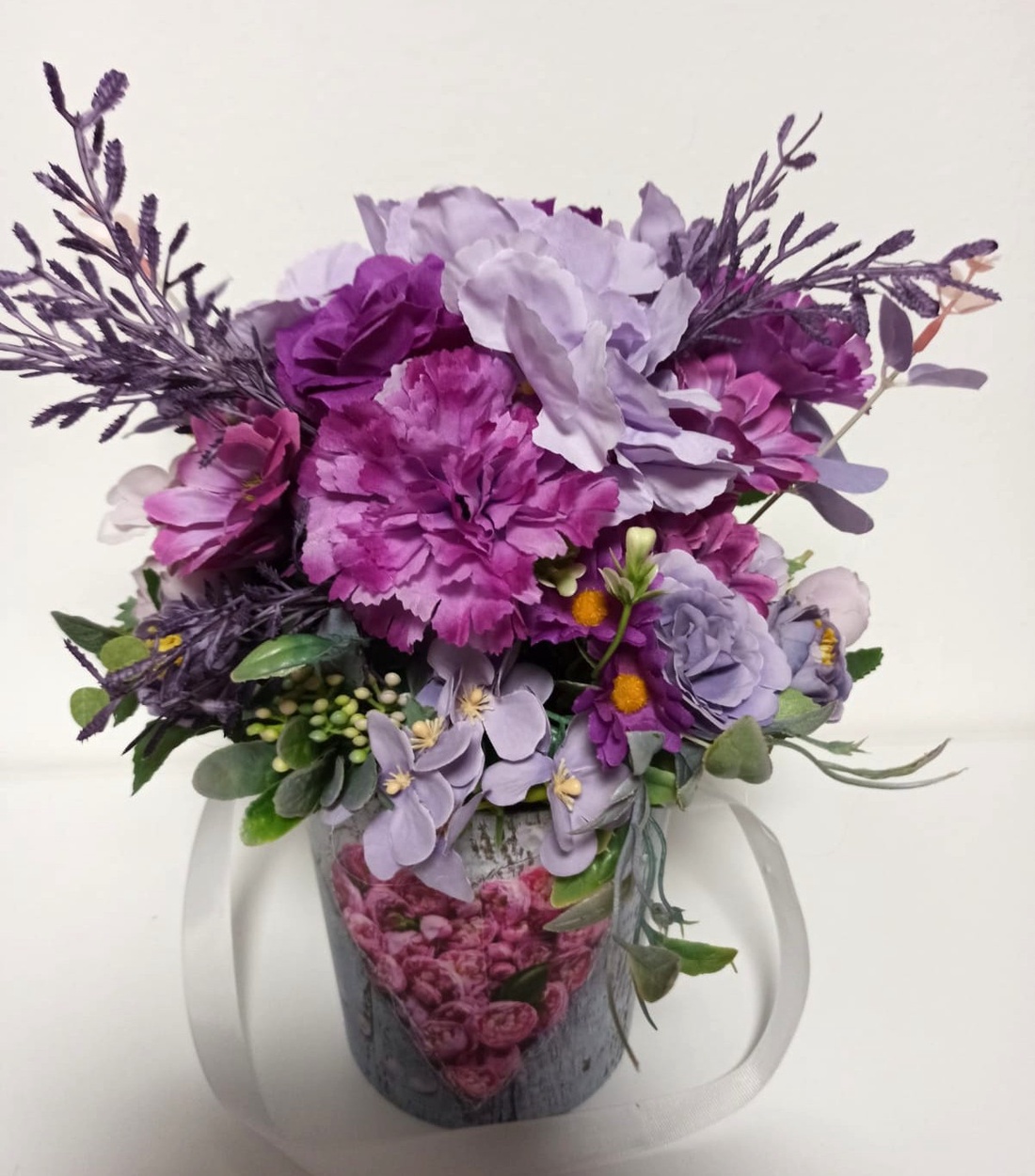 Cutie Tip Ghiveci Cu Inimă Din Boboci și Flori Mov - casă & stil de viață - decorațiuni de casă - accesorii florale - cutii cu flori - Artynos.ro