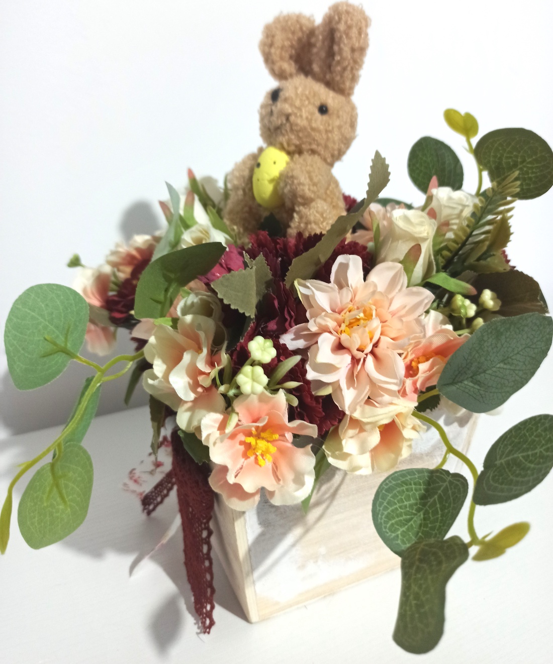 GHIVECI LEMN ALB CU IEPURE ȘI FLORI SOMON, GRENA - casă & stil de viață - decorațiuni de casă - decorațiuni de masă și rafturi - boluri decorative - Artynos.ro