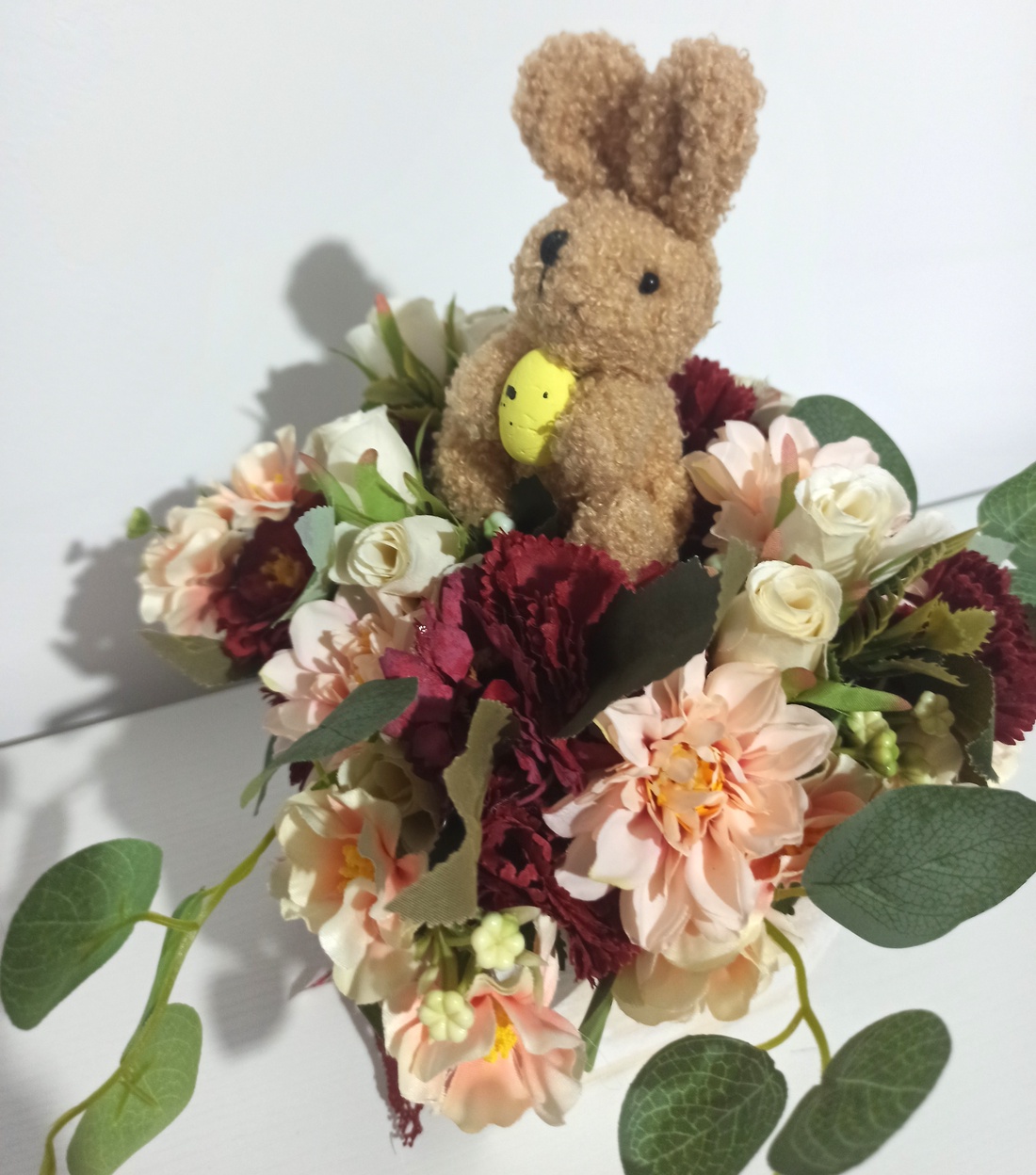 GHIVECI LEMN ALB CU IEPURE ȘI FLORI SOMON, GRENA - casă & stil de viață - decorațiuni de casă - decorațiuni de masă și rafturi - boluri decorative - Artynos.ro