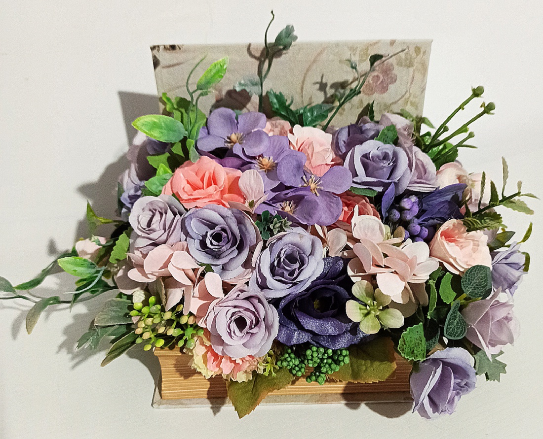 Carte cu floricele mov, lila - casă & stil de viață - decorațiuni de casă - accesorii florale - cutii cu flori - Artynos.ro