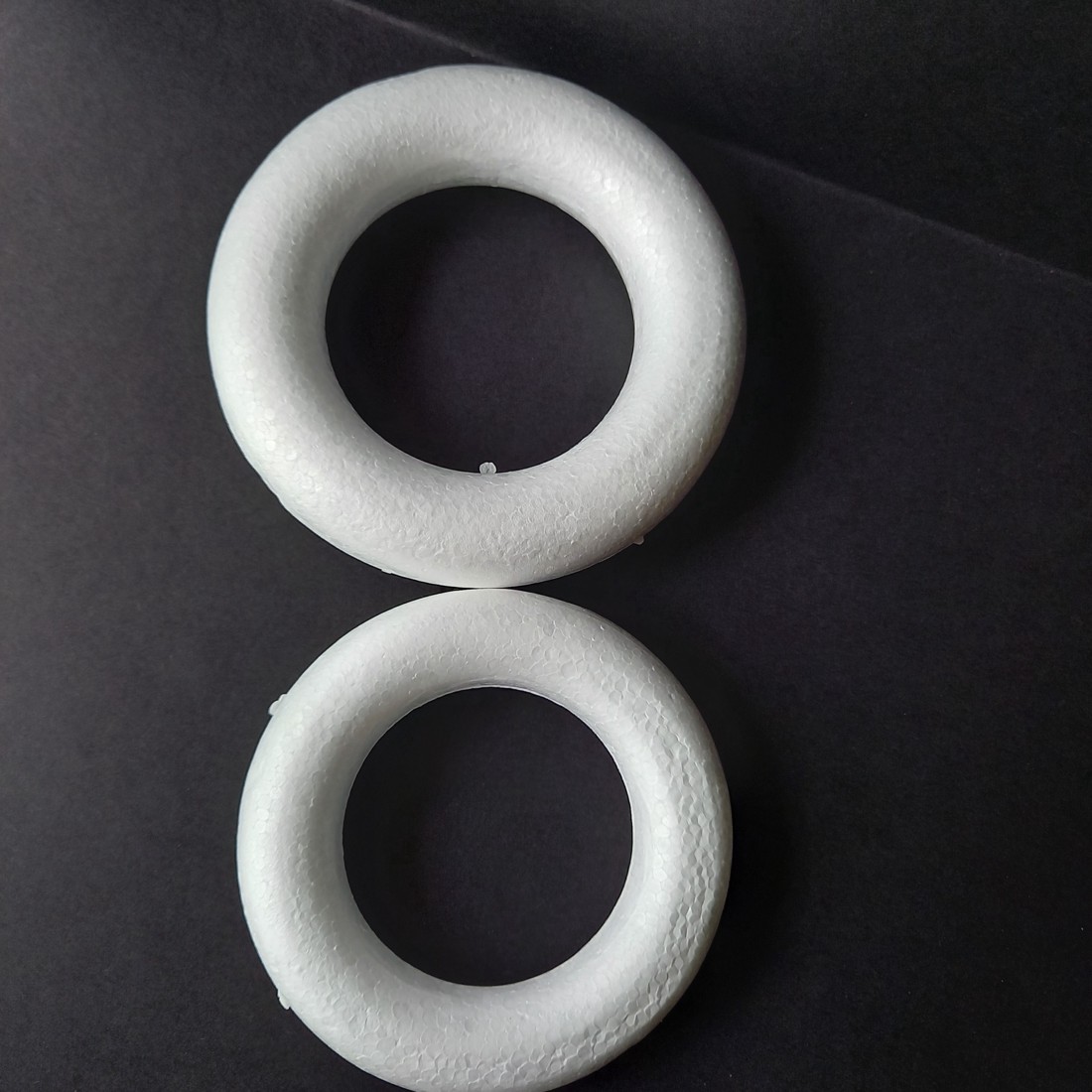 Baze pentru coroane din polistiren de 12+14 cm, pentru decorare  -  - Artynos.ro