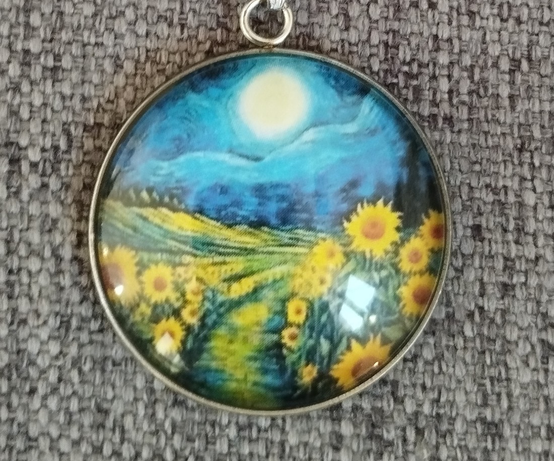 Colier din oțel medical cu lentile din sticlă și motiv Van Gogh - - Artynos.ro Colier din oțel medical cu lentile din sticlă și motiv Van Gogh - - Artynos.ro