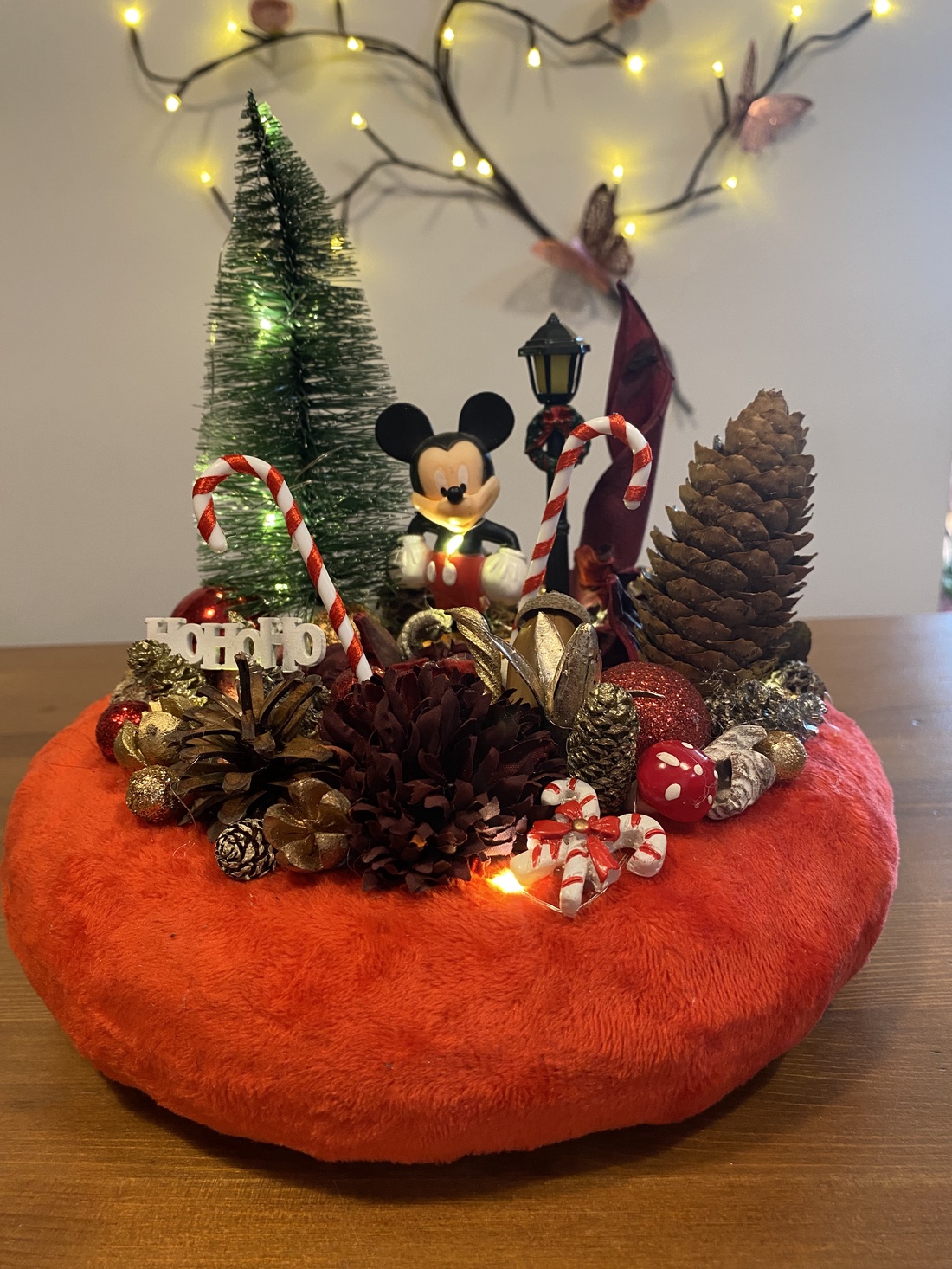 Disney mickey decor de Crăciun - accesorii de crăciun - decorațiuni de crăciun de casă - decorațiuni pentru casă de crăciun - Artynos.ro Disney mickey decor de Crăciun - accesorii de crăciun - decorațiuni de crăciun de casă - decorațiuni pentru casă de crăciun - Artynos.ro