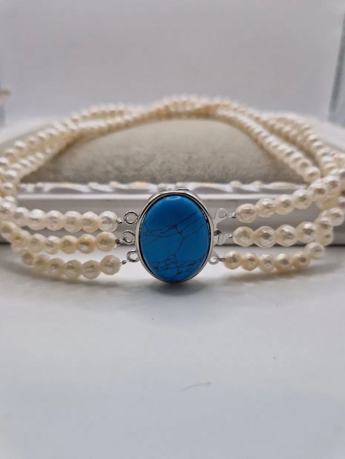 Colier pe 3 fire Perle și Turcoaz - bijuterii - coliere - coliere din perle - Artynos.ro