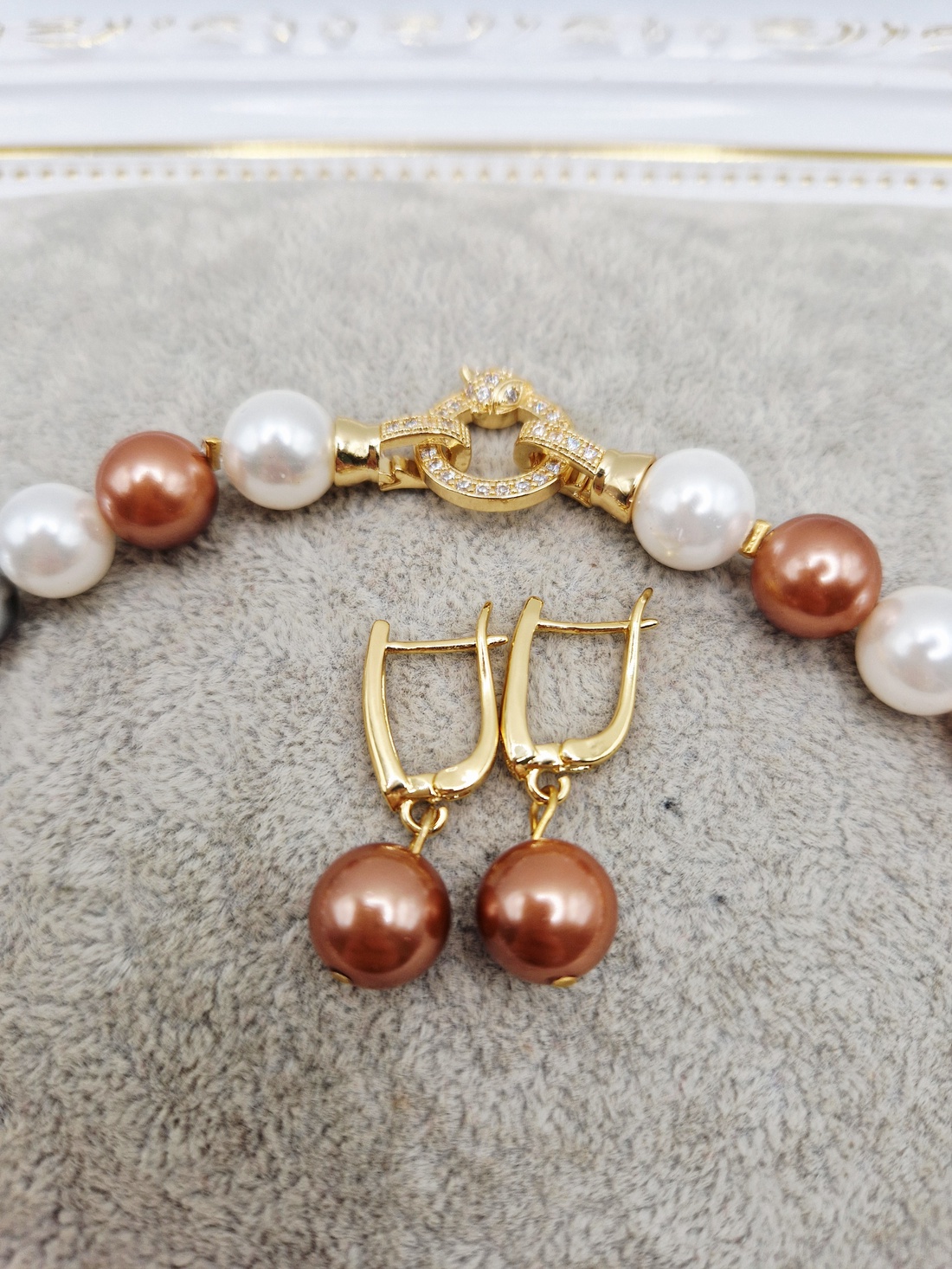 Set Perle tip Mallorca auriu - bijuterii - coliere - coliere din perle - Artynos.ro